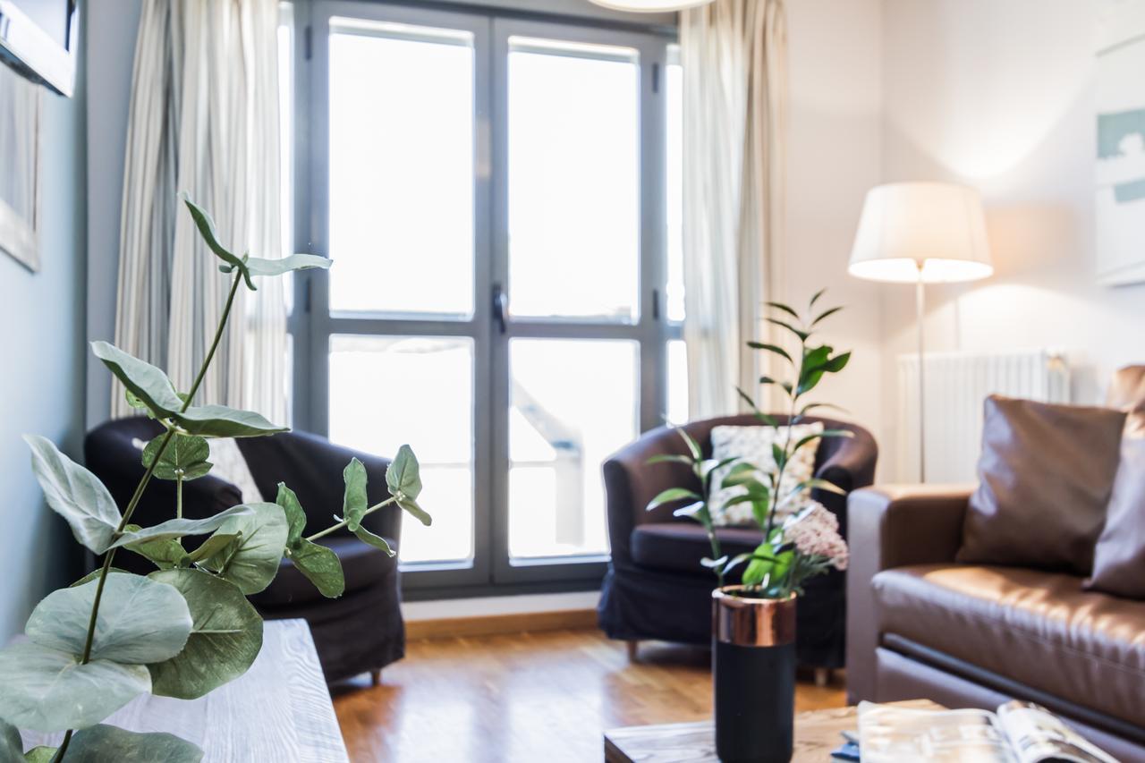 Suites Pamplona Plaza Bagian luar foto